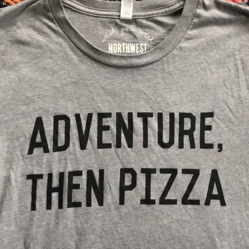 Tee shirt